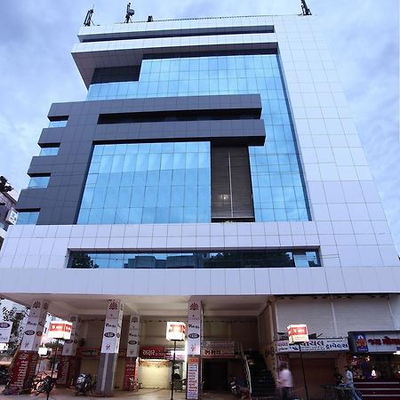 Hotel Classique Райкот Екстериор снимка