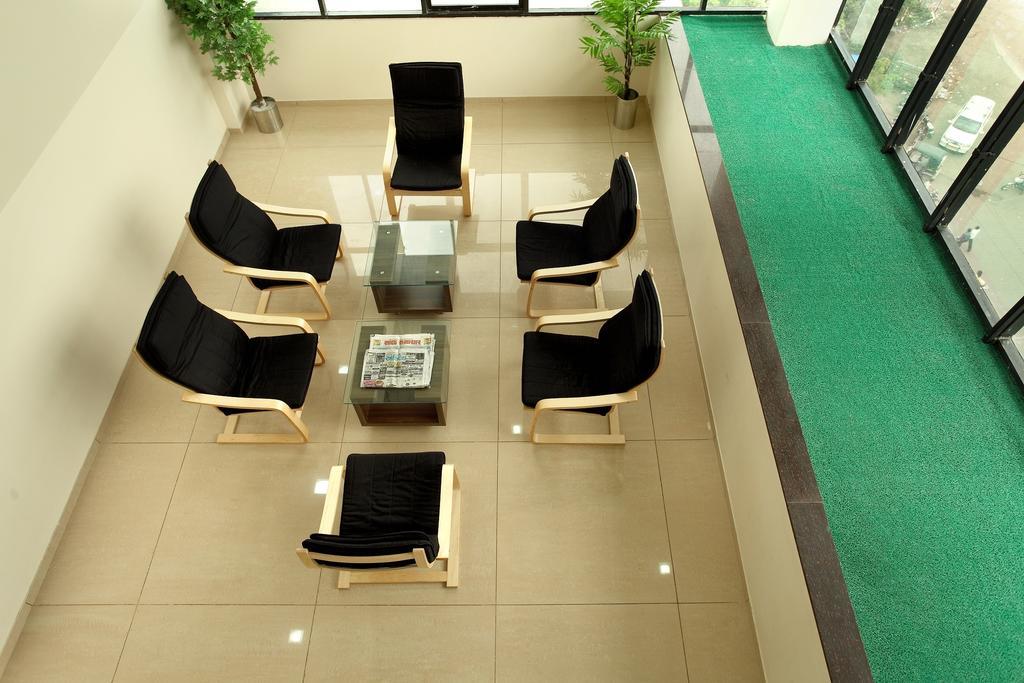 Hotel Classique Райкот Екстериор снимка